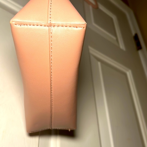 Samara Medium Shoulder Bag in Peony - Picture 8 of 11